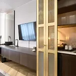 Verso Hotel 4*
