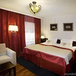 Hotel Verso 4*