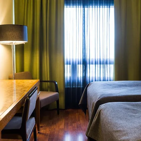 Verso Hotel 4*