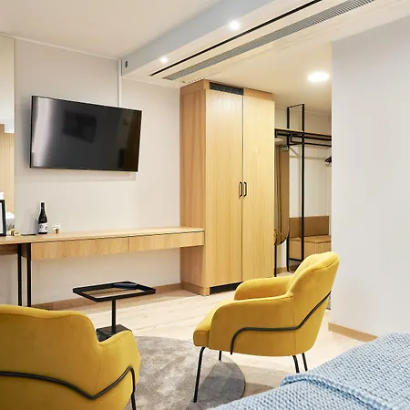 Verso Hotel