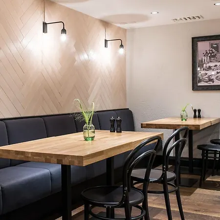 菲尔索酒店 4*
