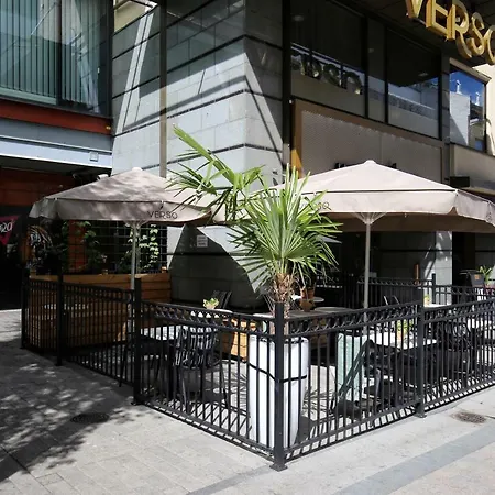 Verso Hotel